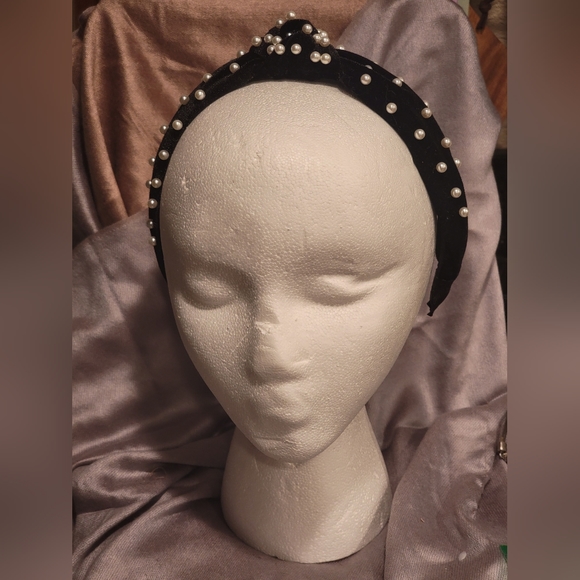 Lulus Reign of Romance White Pearl Beaded Headband & Unbranded Faux Pearl - Picture 9 of 13